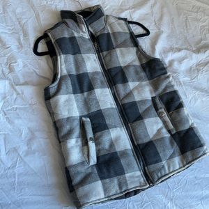 Gray Plaid Women’s Vest, Francescas size Small